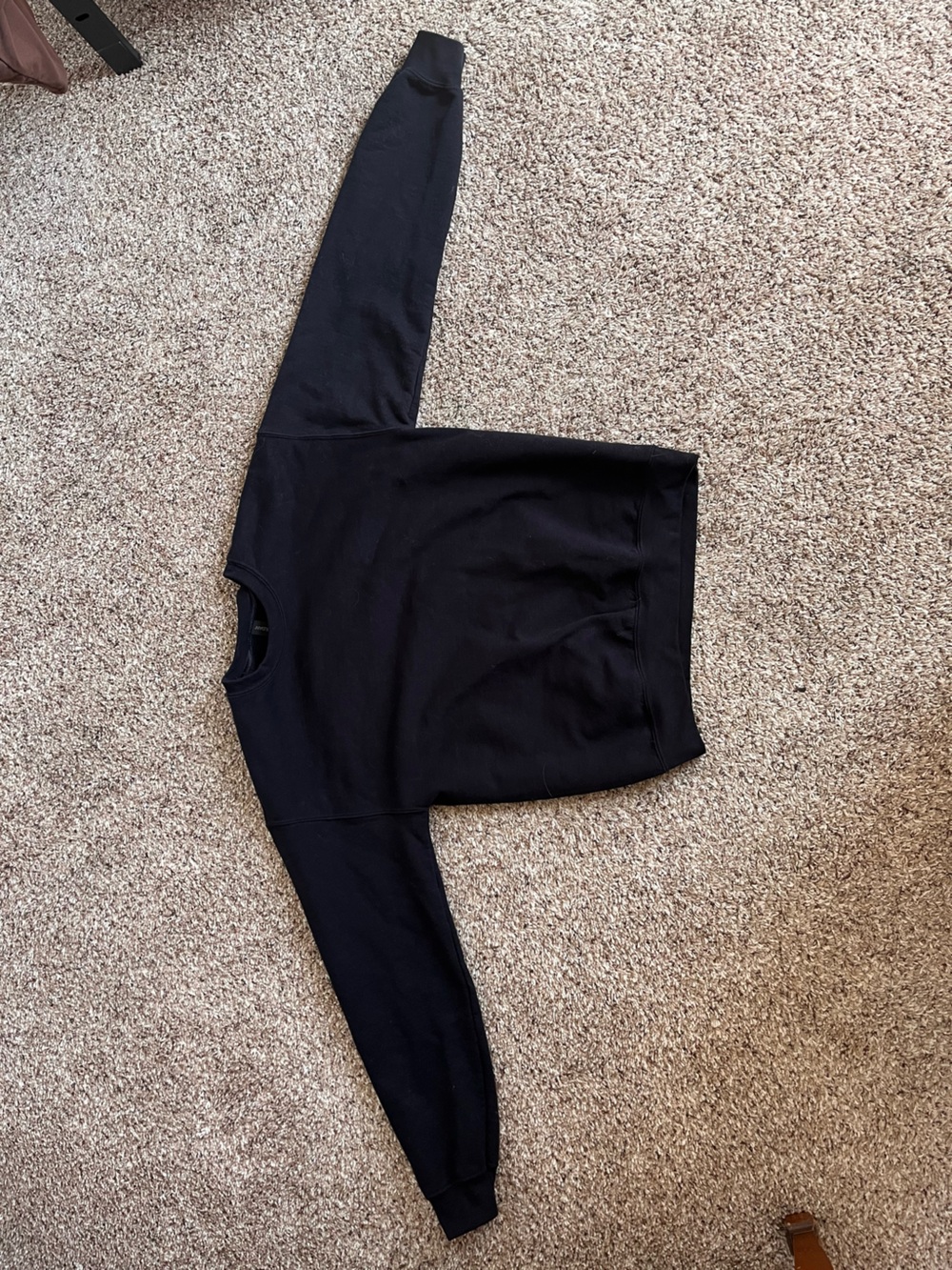 Gildan Black Swestshirt
